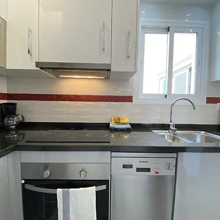 Fuer 2 Personen Ca 60 Qm In Nerja, Andalusien Costa Del Sol نيرخا